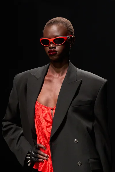 Look 68